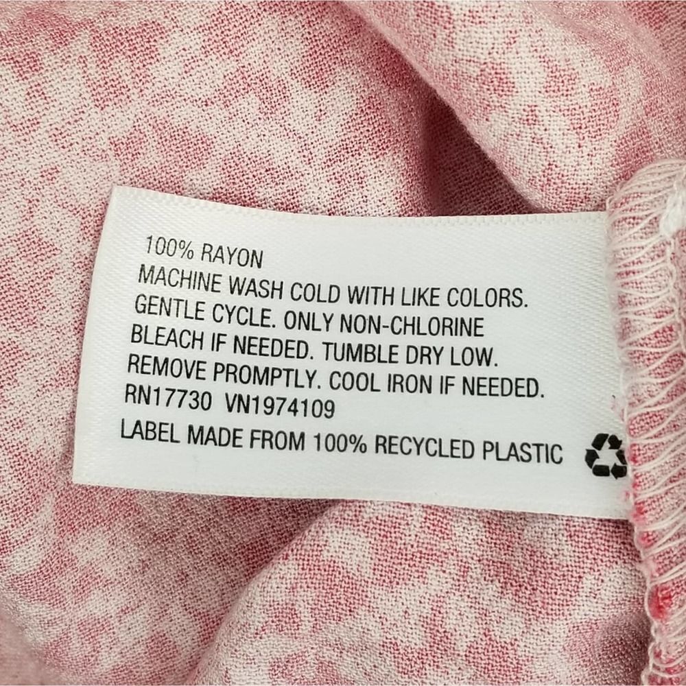 Universal Thread Red Faux Wrap Geometric Cropped … - image 8